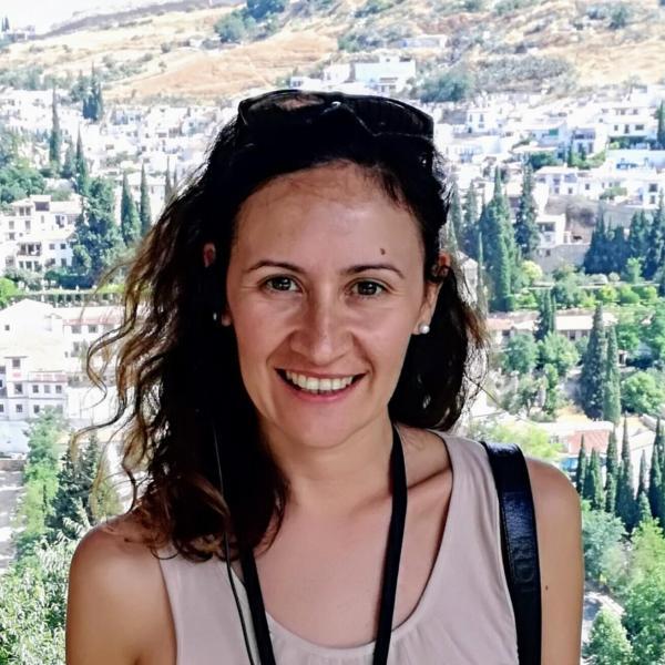 Cinzia Del Giovane Headshot